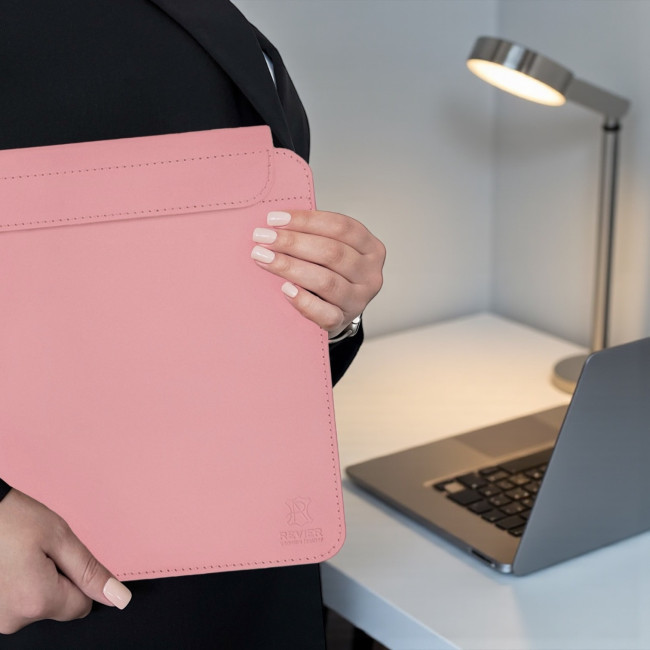 Шкіряний чохол на магнітах для MacBook (кайзер) Рожевий