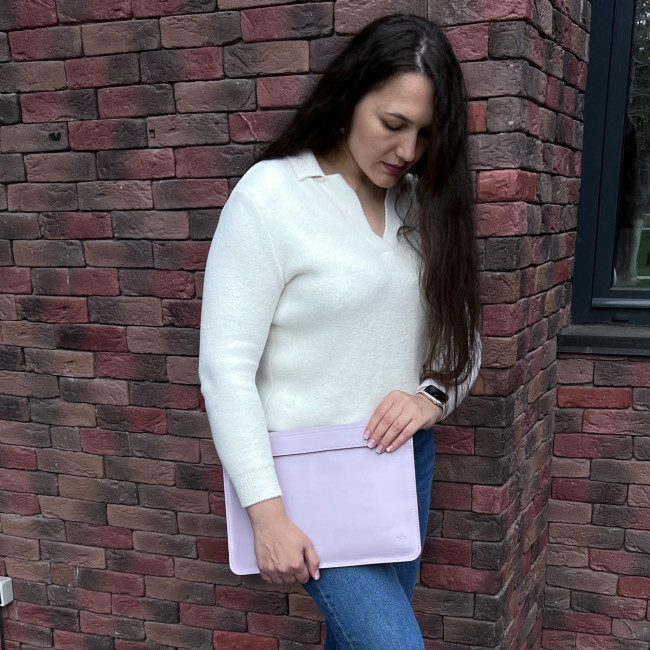 Шкіряний чохол на магнітах для MacBook (кайзер) Бузьковий