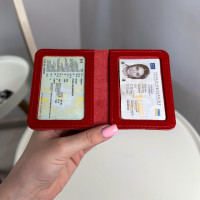 Автопортмоне на 2 вік. (кайзер) Червоний Автопортмоне на 2 вік. (кайзер) Червоний