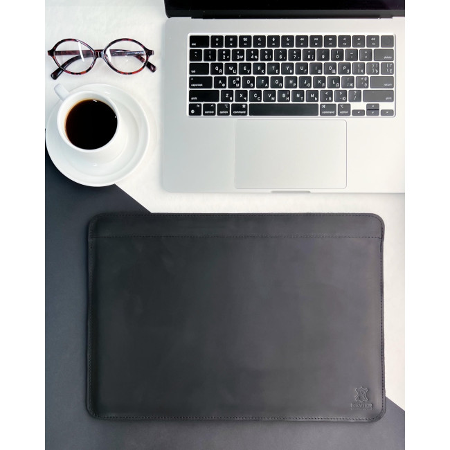 Шкіряний чохол стандарт для MacBook (крейзи) Чорний