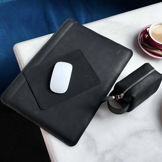 Шкіряний чохол стандарт для MacBook (крейзи) Чорний