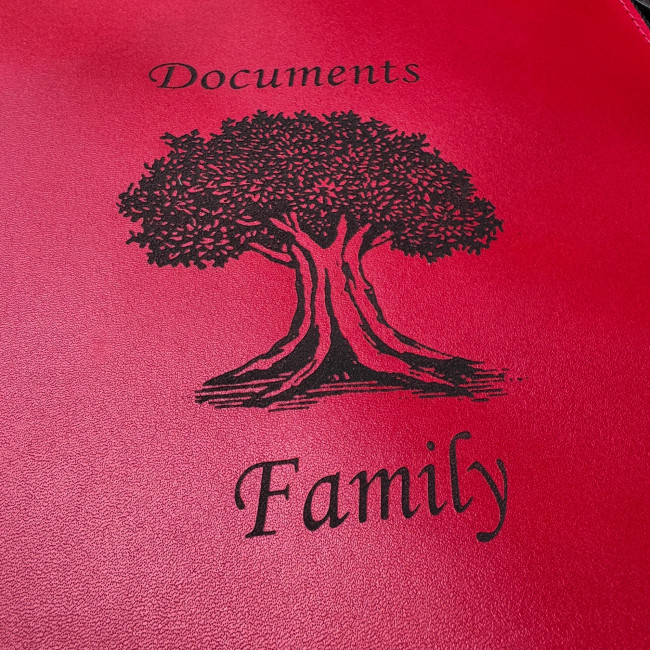 Папка для семейных документов на молнии А4 с ручкой КОЖА красная