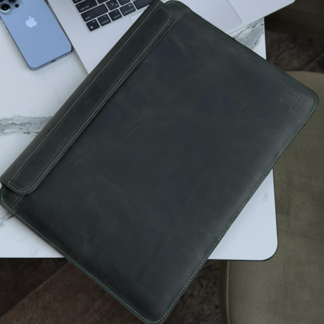 Шкіряний чохол на магнітах для MacBook (крейзи) Хакі