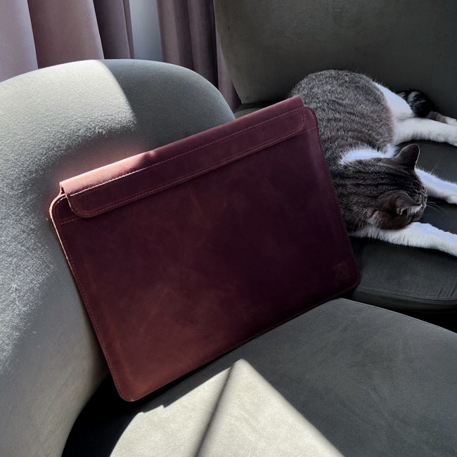 Шкіряний чохол на магниітах для MacBook (крейзи) Коньячний