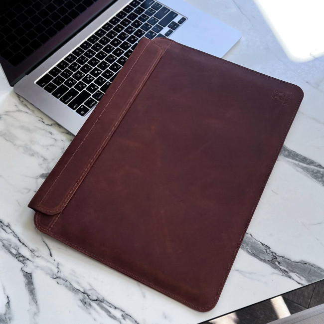 Шкіряний чохол на магниітах для MacBook (крейзи) Коньячний